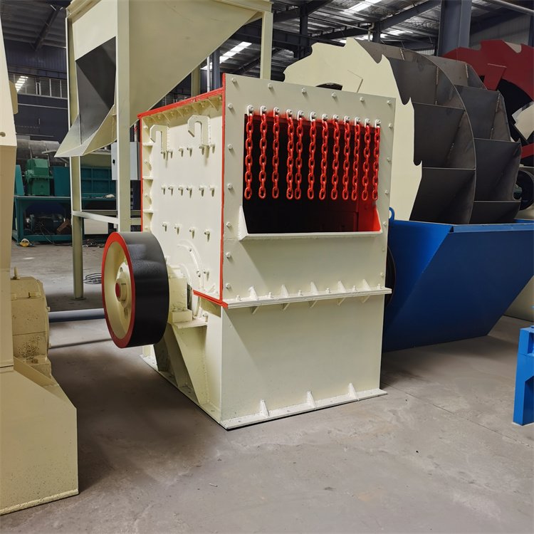供应方箱式石料破机 鹅卵石料箱式石机 青石方箱破
