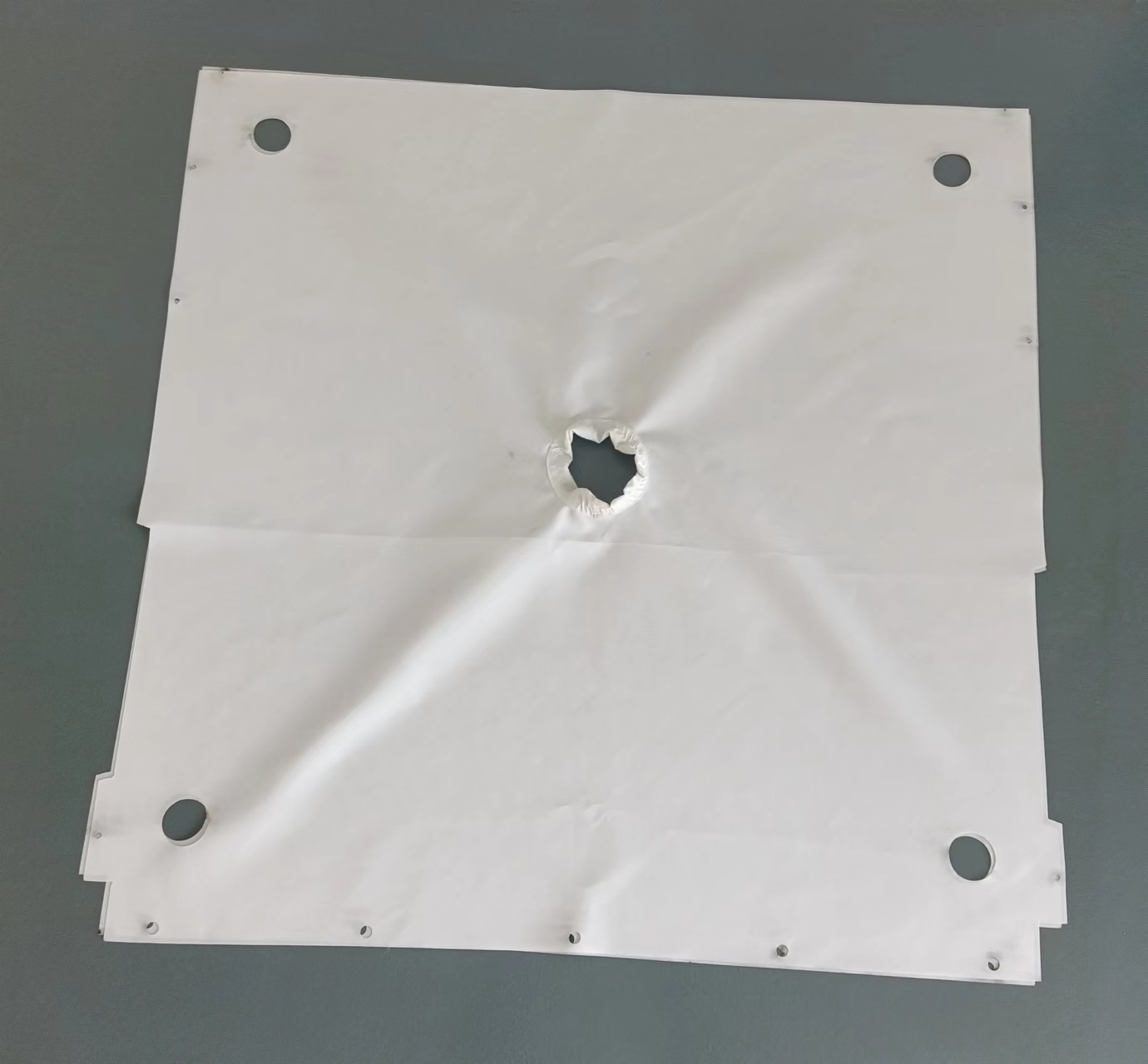 污水污泥洗煤工业丙纶板框滤布可定制 压滤机过滤布加厚 零质过滤