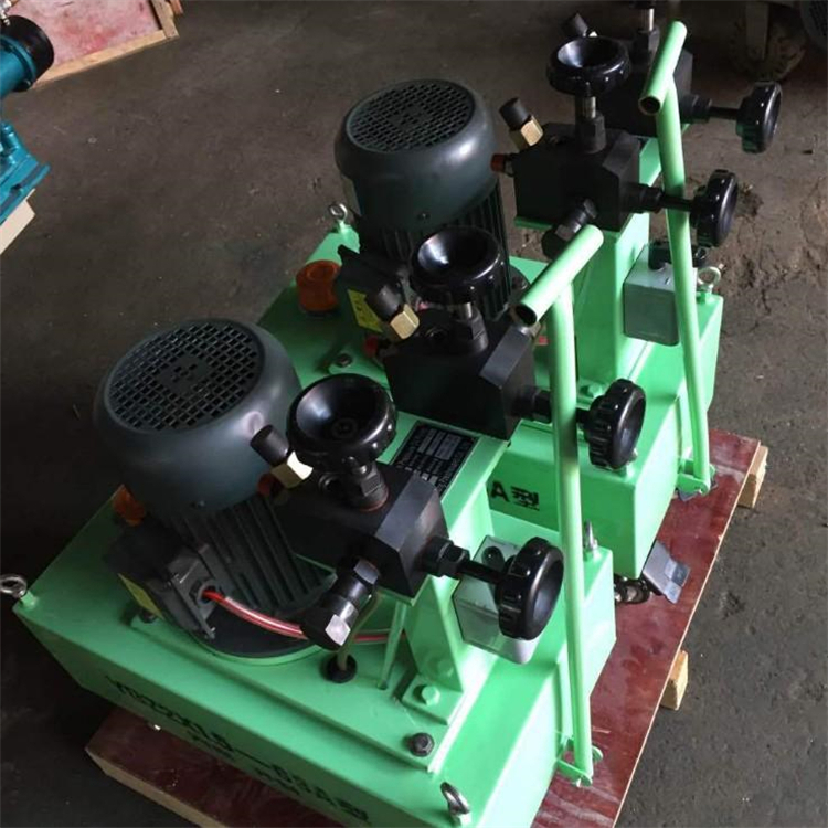 桥梁电动张拉油泵 同步液压千斤顶 预应力张拉机厂家供应