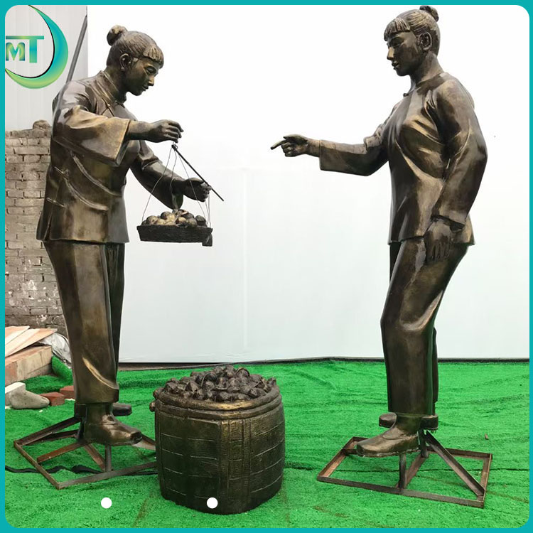 玻璃钢民俗人物雕塑 公园草坪景观装饰摆件 商业街美陈仿铜