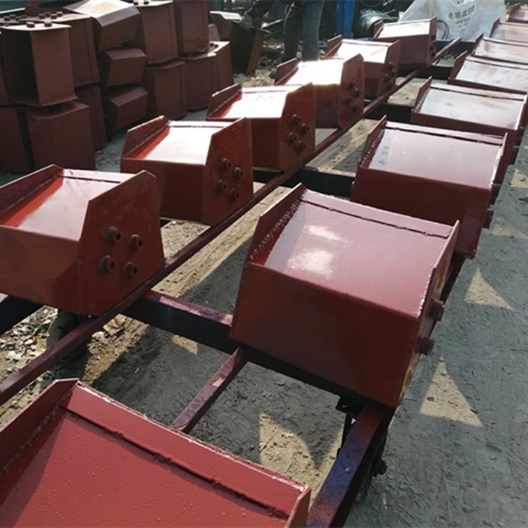 挖取式板链提升机 沙子水泥粉搅拌罐斗式上料机y2