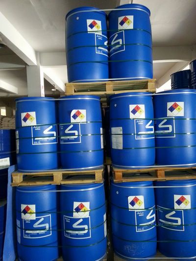 聚乙二醇 化妆品助剂 国标工业级 粘稠液体 助溶剂 保湿剂