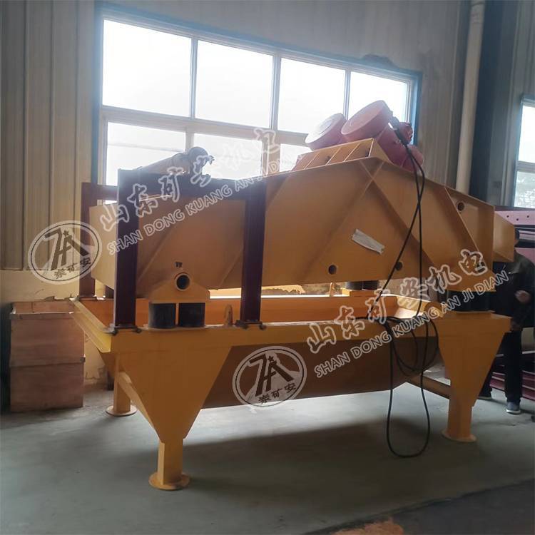 矿用煤矿矿石圆振动筛材质可定制厂家直发库存充足