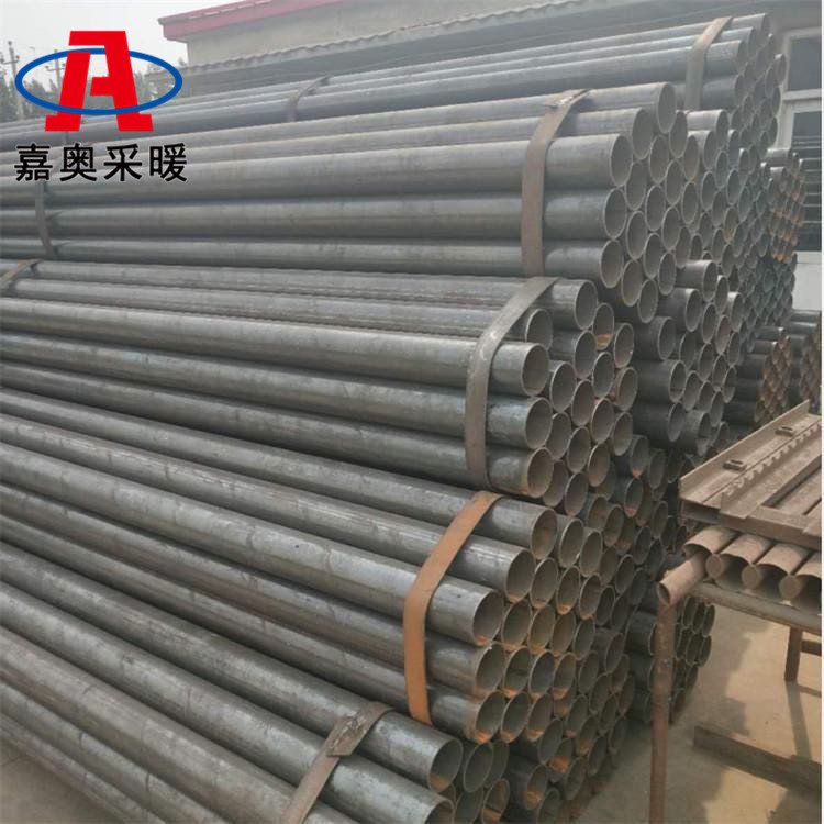 光排管式散热器A型 D133-1-3光面管暖气片安装示意图