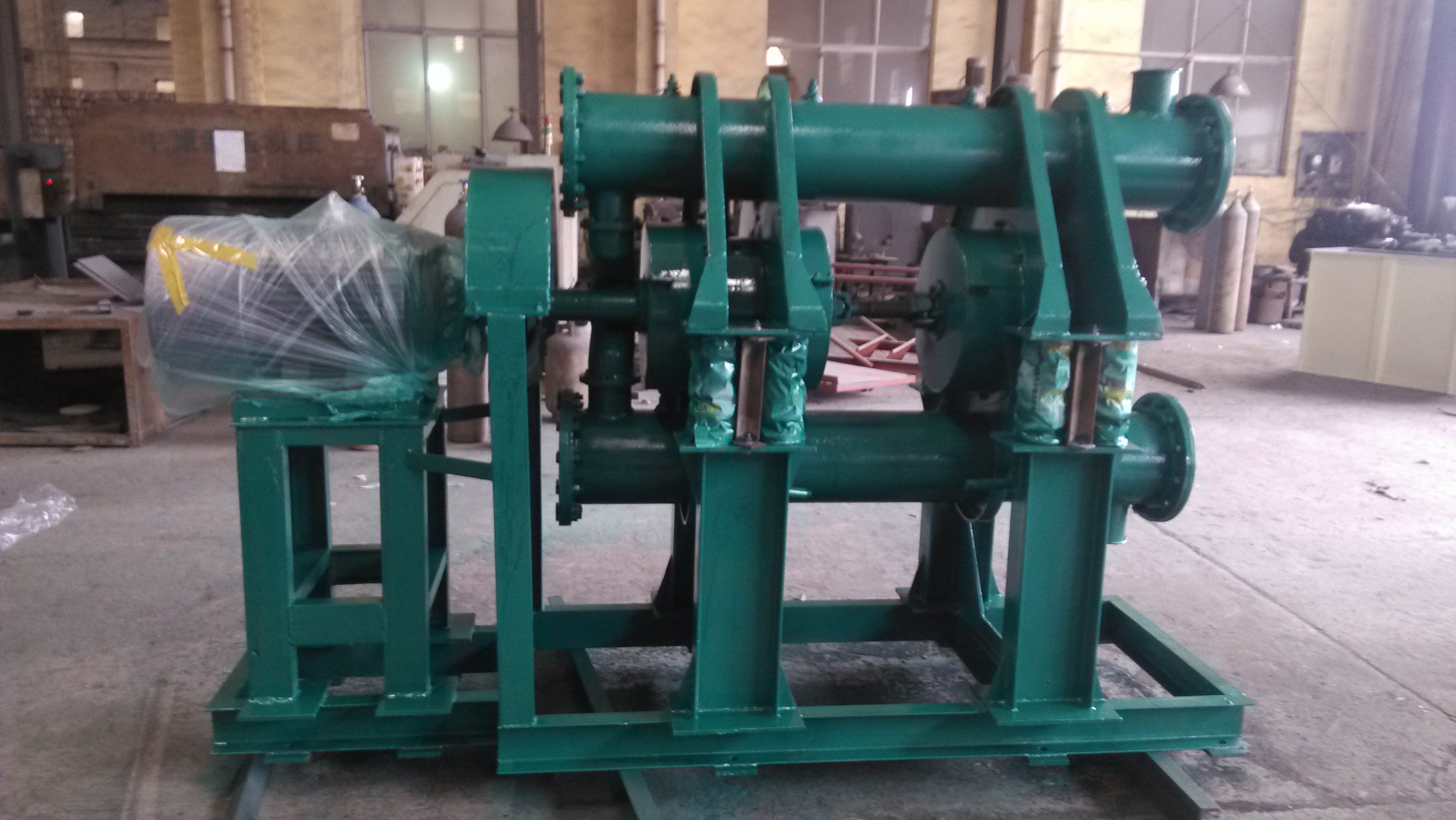 华通 焦炭磨粉机 石墨碳酸钙制粉振动磨机 熟石灰球磨机