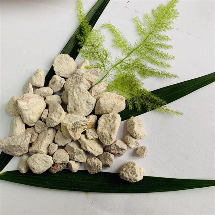 园艺铺面用沸石火山岩高吸氨值沸石50KG包装卓栩矿产