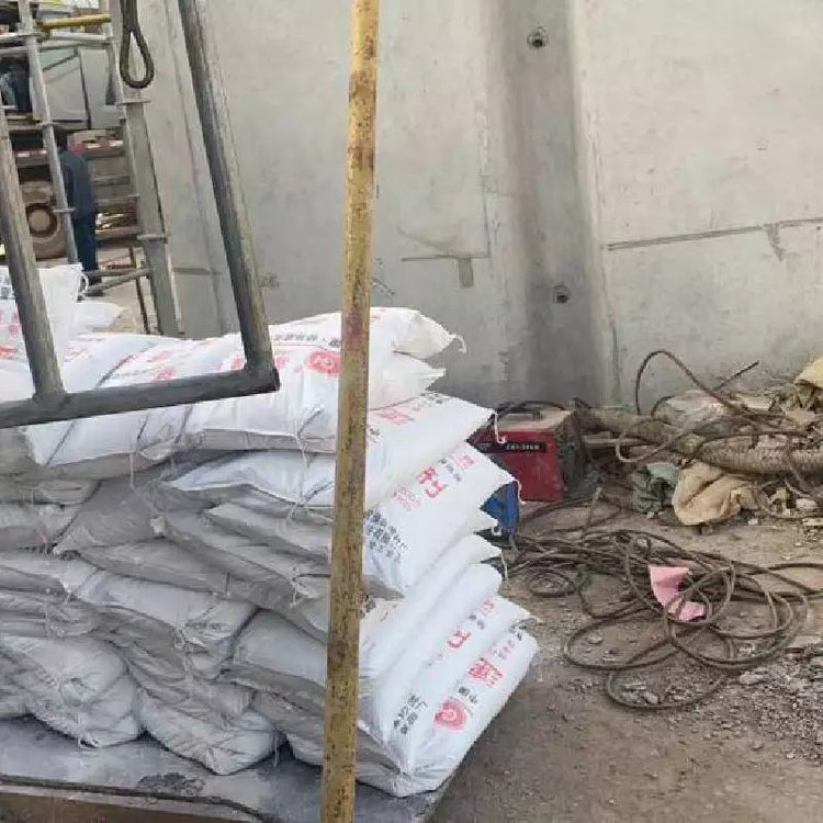 混凝土速凝剂快硬节约水泥用量大流动高强度施工便捷