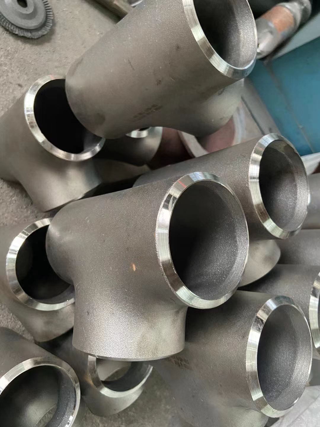 不锈钢三通管件 304/316L 等径异径 无缝焊接 国标新材 种类齐全