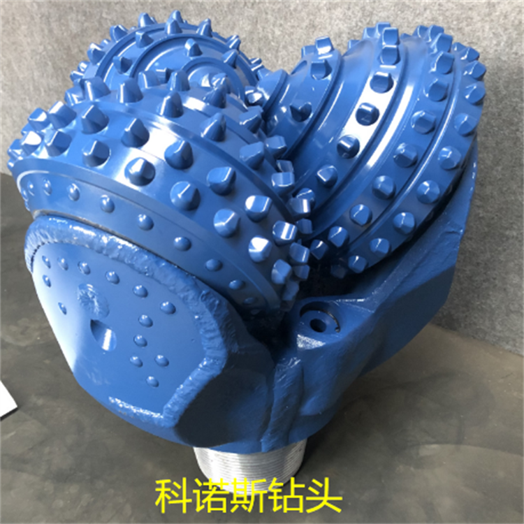 合金钻头 17 1/2 英寸 444.5mm镶齿牙轮钻 头 IADC537 橡胶密封 科诺斯