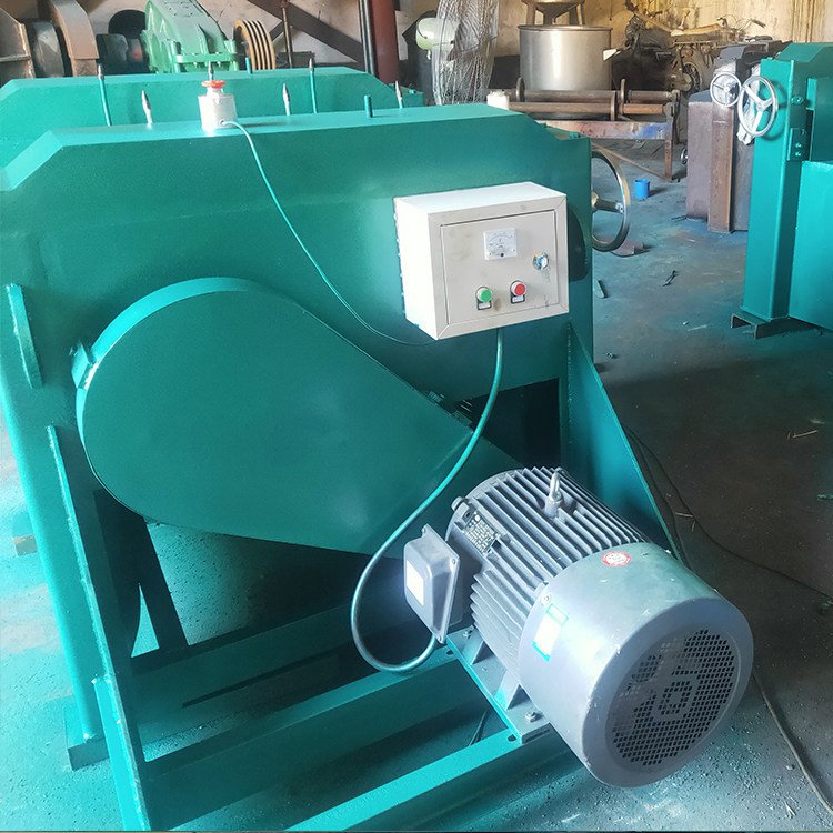 源头生产 三辊研磨机 工业用辊压砂磨机 运行稳定