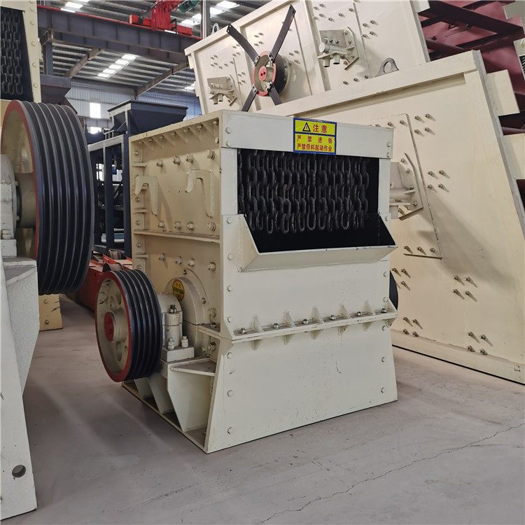 小型箱式破机 河卵石石机 花岗岩方箱破石机