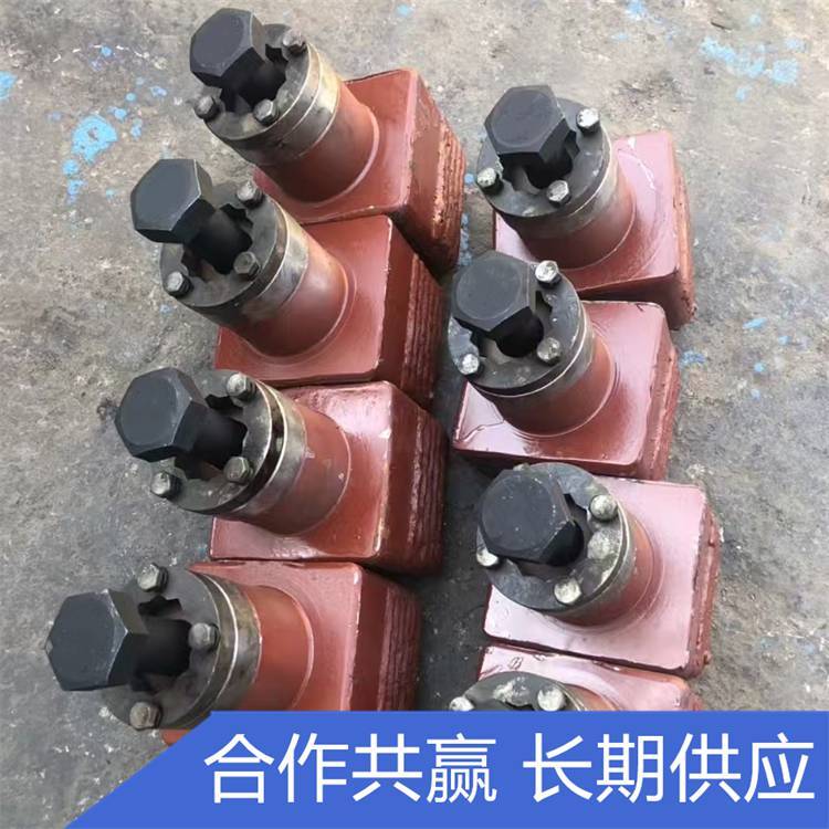 PLM500轮式破机配件 4PC0X0/05-16锤头 锤式粉机刀头