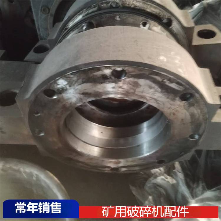 破机涨套 PLM3500主机用Z6B-260x325胀套 配套刀齿固定座