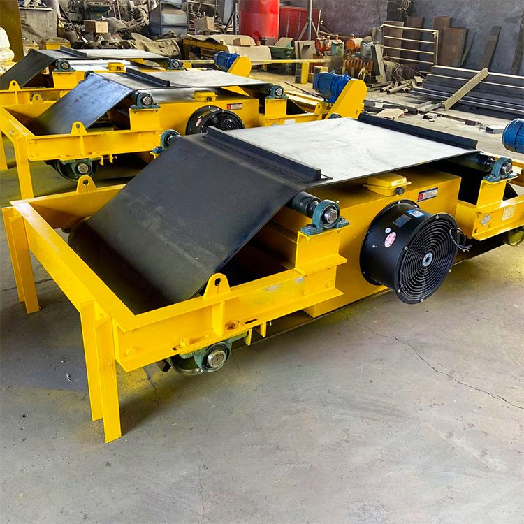 电磁除铁器风冷自缷式 RCDC-10矿用隔爆型自卸式强磁器