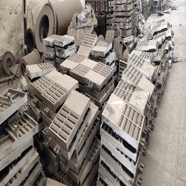 耐热铸铁板 QT500球磨机衬板 固溶处理 耐磨损 硬度高