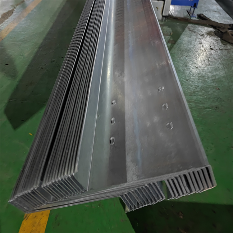 科信达 Z型钢 冷弯镀锌钢材 Z80*50*20*1.5 建筑工程用