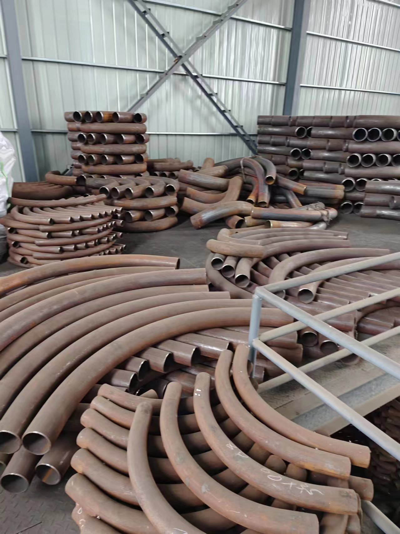 304316不锈钢国标无缝管件之长短半径弯头三通大小头弯管封头