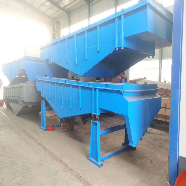 食品级直线筛 粉煤灰筛选振动筛 三层制砂筛分机 茶叶分选机