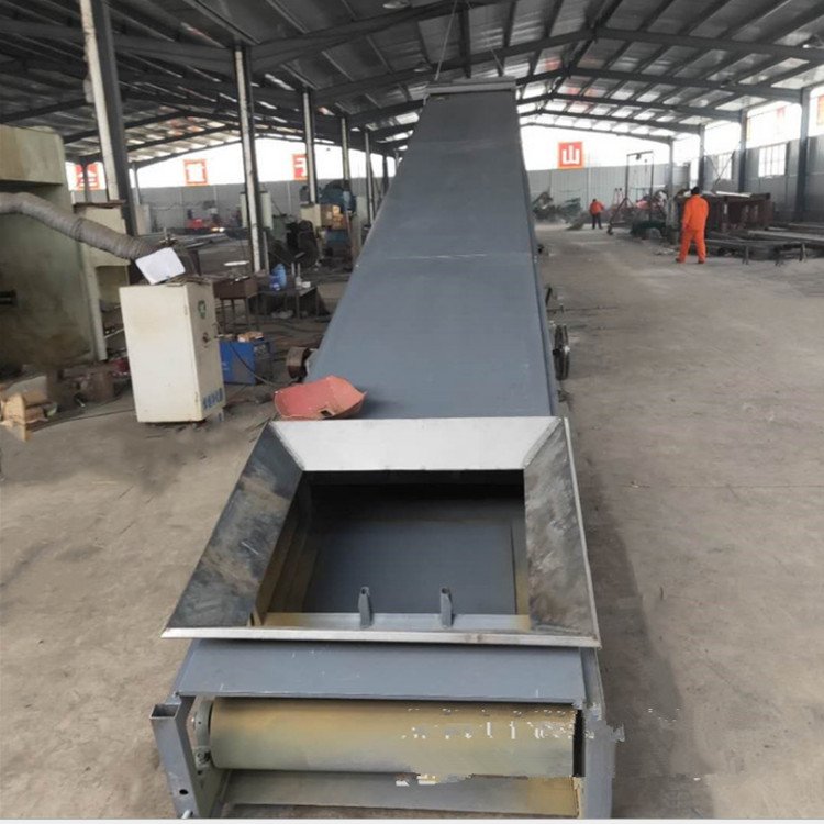 非标矿石固定皮带输送机 2米带宽爬坡带式运输机y2