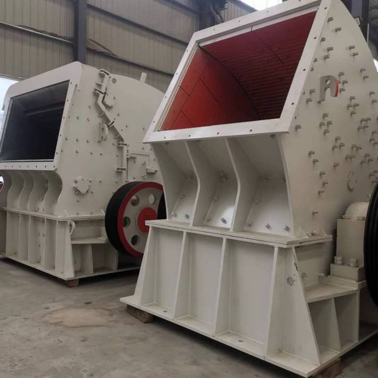 厂家 供应砂场重锤破 轮胎式可移动小型锤式石机 出料均匀