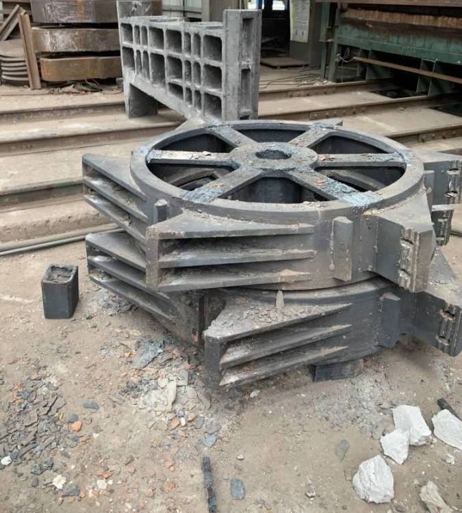 高锰钢铸件 ZGMn13-3耐磨斗齿 抓斗 球磨机衬板 硬度高 耐磨性能好