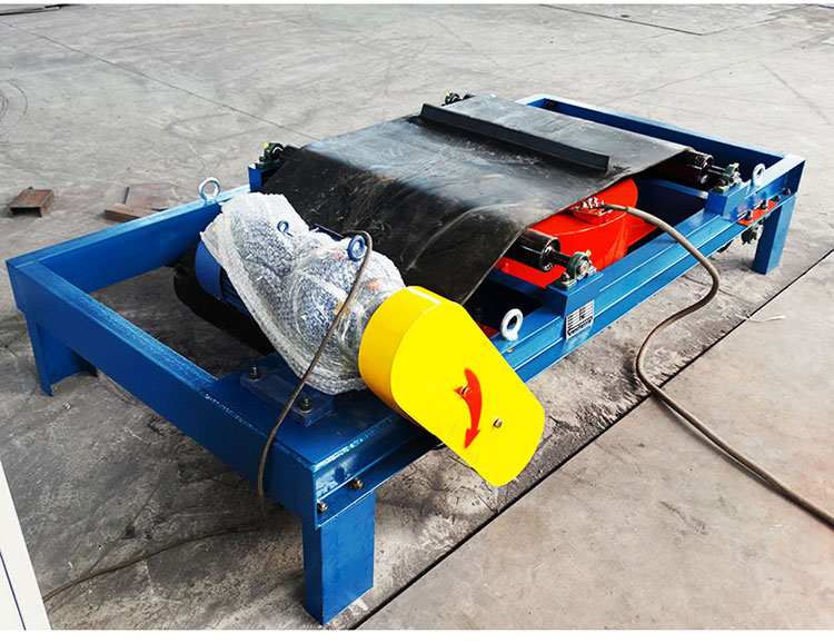 RCDD自卸式电磁除铁器 皮带矿用石料干粉选矿设备 强磁除铁机