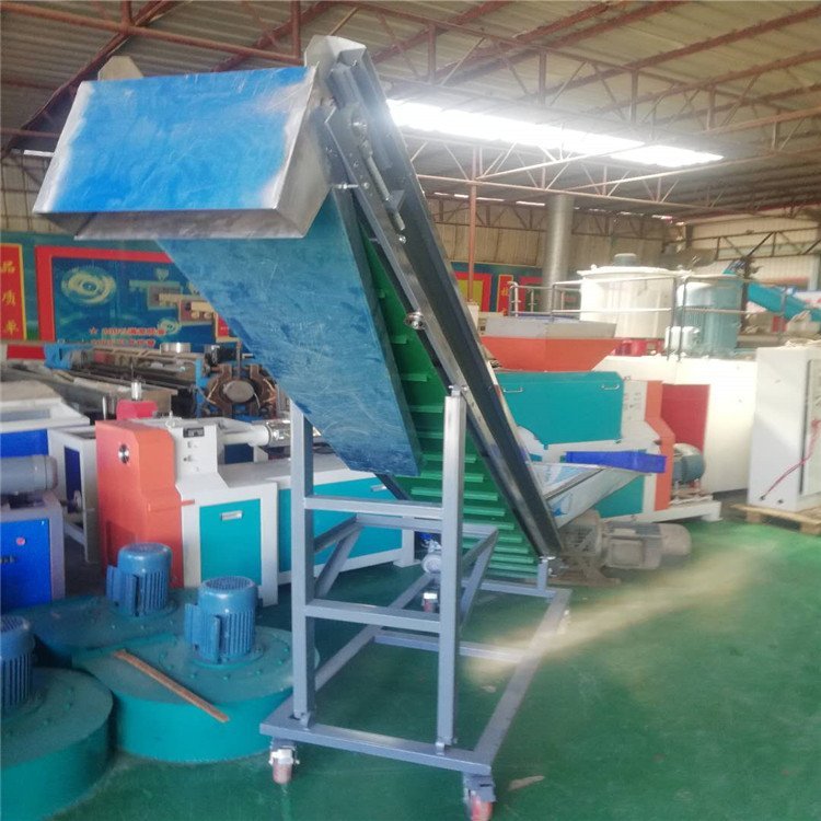 专用防滑输送机 不锈钢皮带螺丝 汇众大倾角波状挡边输送带