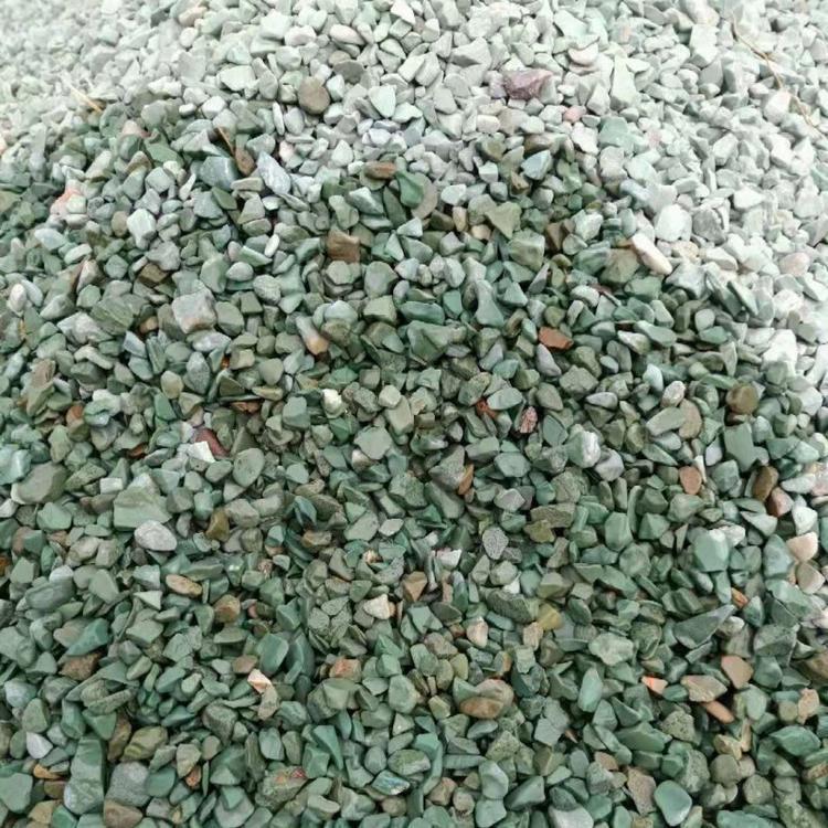 糖汁澄清用沸石5-8cm（煜岩矿产）吸附速度快50KG包装