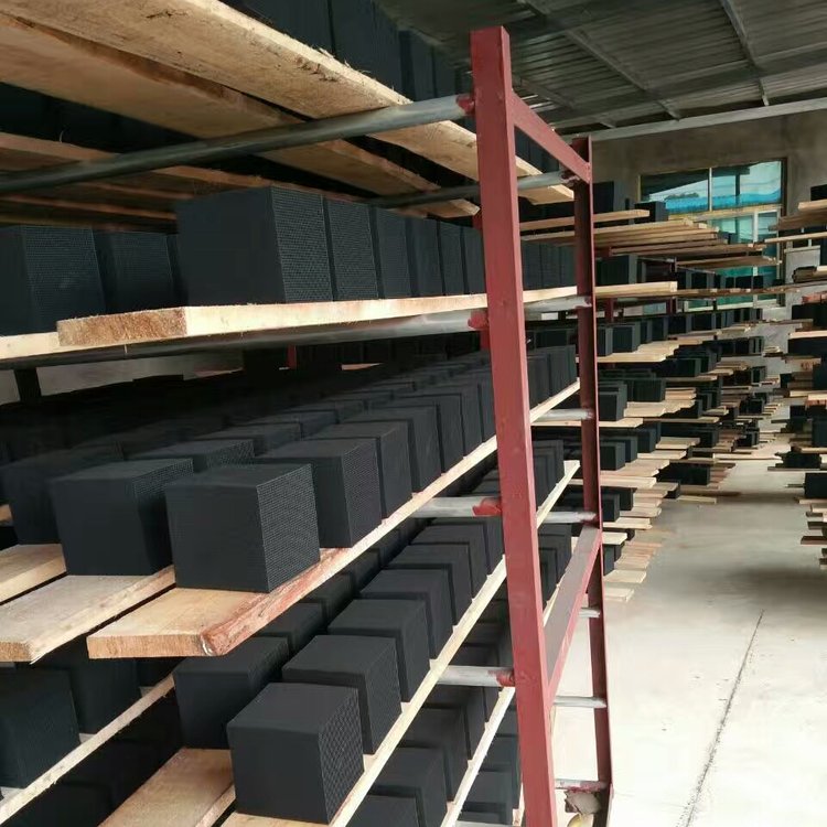 味精脱色用椰壳活性炭 (煜岩净水)20-40目优质货源