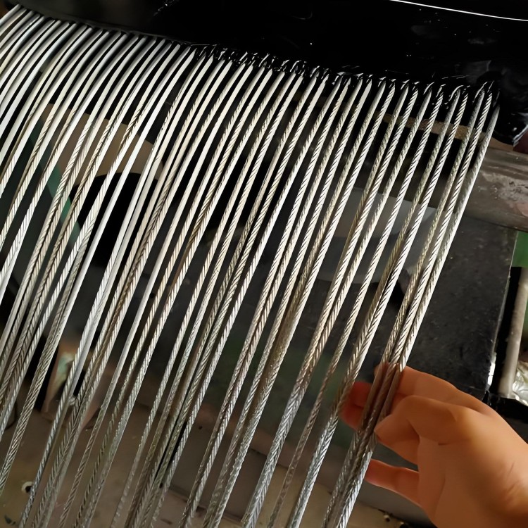 钢丝绳芯输送带厂家源头工厂聚酯阻燃环形带NN300耐磨皮带硬度强