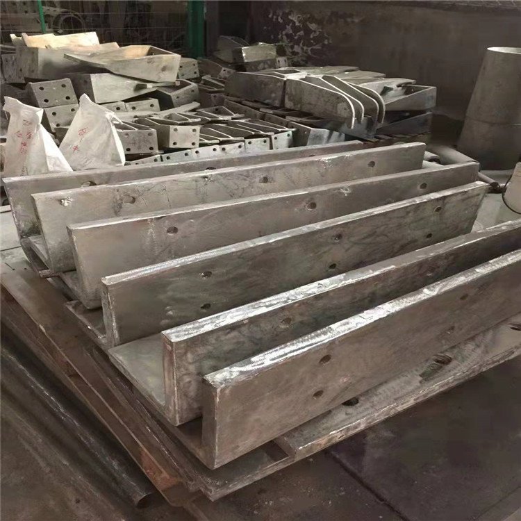 矿山设备用KMTBCr13高铬铸铁护板 球磨机钢板 衬板 耐磨耐腐蚀