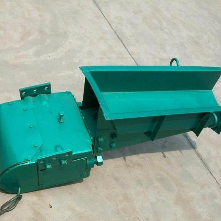 电磁振动给料机 矿用电动槽式电磁振动送料机 矿用给料机奥莱