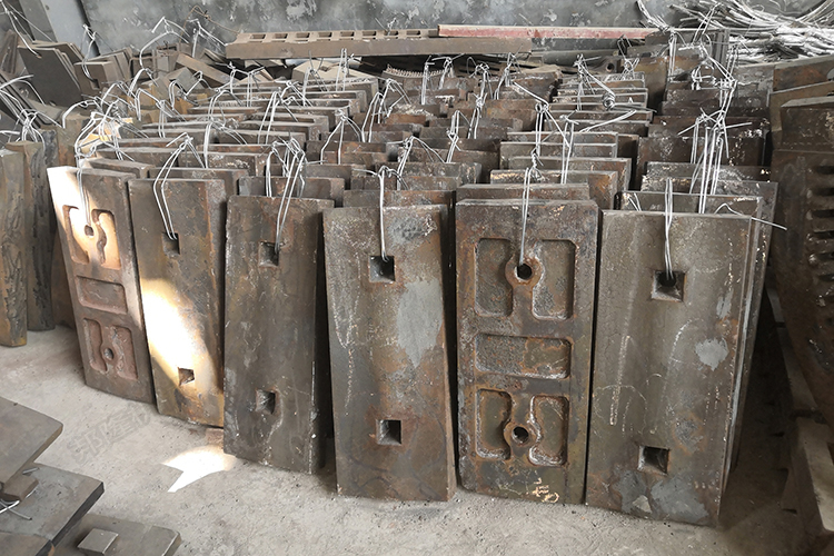 铸造球磨机花板隔仓板棒磨机耐磨高锰钢衬板新一代合金熔融工艺