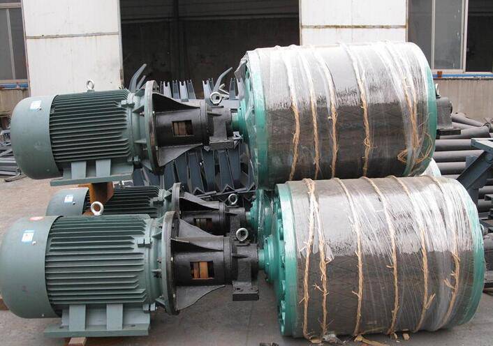 TDY75型直径630mm油冷式电动滚筒