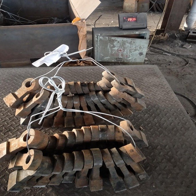 新型高铬衬板 颚式破机衬板  PE500*750鄂式破机鄂板 烨尊