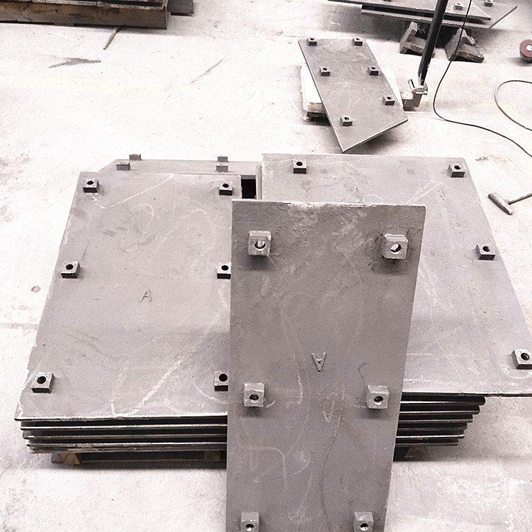 高铬合金白口铸铁不锈钢板BTMCr20Mo储煤塔衬板耐高温韧性好