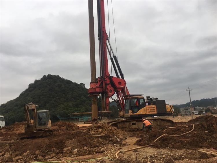 15米长螺旋钻孔机 液压震动 打桩机租赁 履诺桩机出租