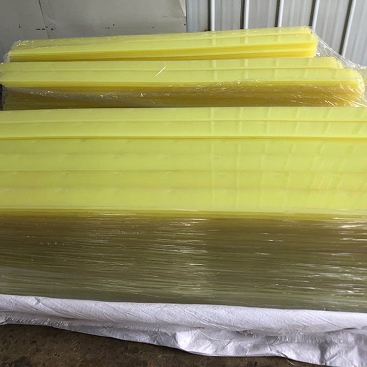 黄色高耐磨聚氨酯刮板 橡胶衬板 垫板耐冲压板阻燃耐磨板
