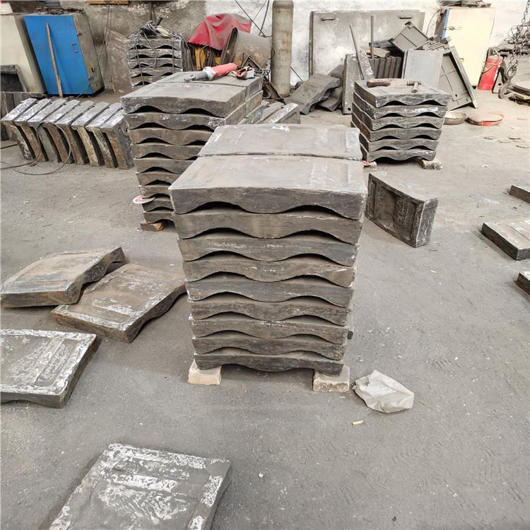 工厂定制破机高铬铸铁耐磨衬板 Cr20材质 劲国机械