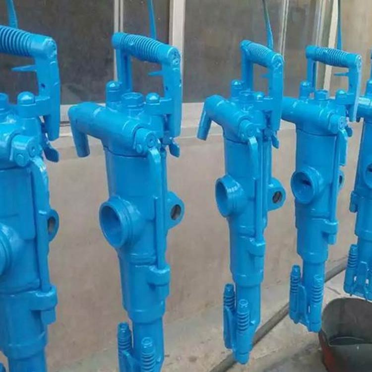 气腿式凿岩机用在中硬或坚硬岩石上钻凿平倾斜水平倾斜方向的炮孔