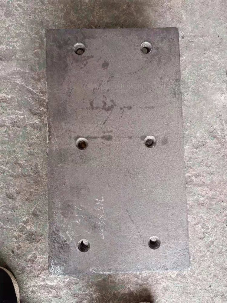 劲国机械供应矿山机械配件高铬铸铁耐磨衬板来图定制