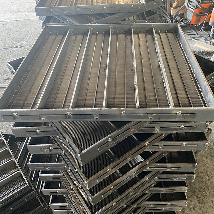 脱水脱介条缝筛片 楔形网 梯形丝焊接条形筛网 安振宁