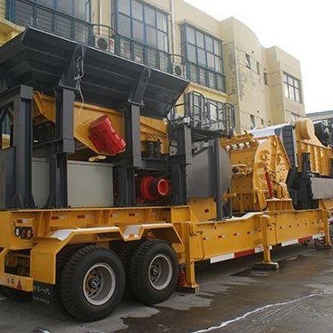 流动式砂石破筛分机 大型移动式石头石机 鄂式移动破站视频 博之鑫轮胎反击式移动破站 移动式石子破站