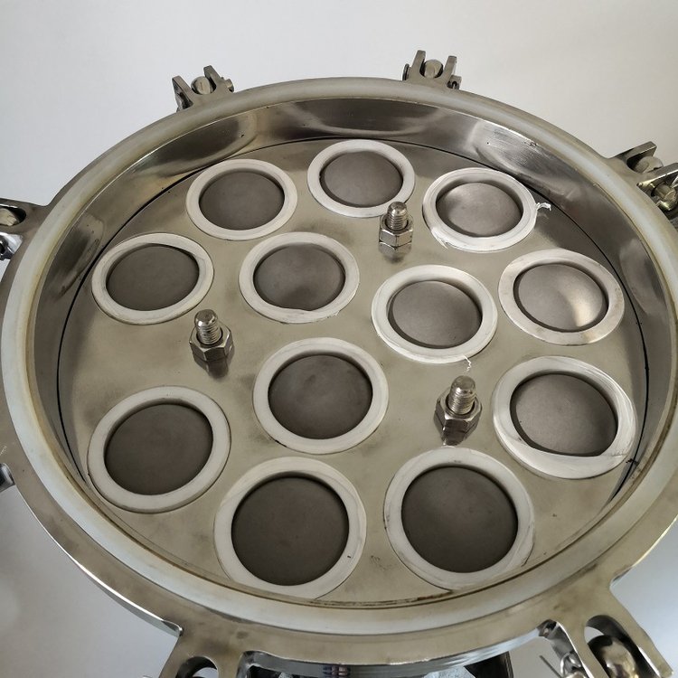 奕卿科技 供应钛棒滤芯过滤器 可定制 不锈钢保安过滤机