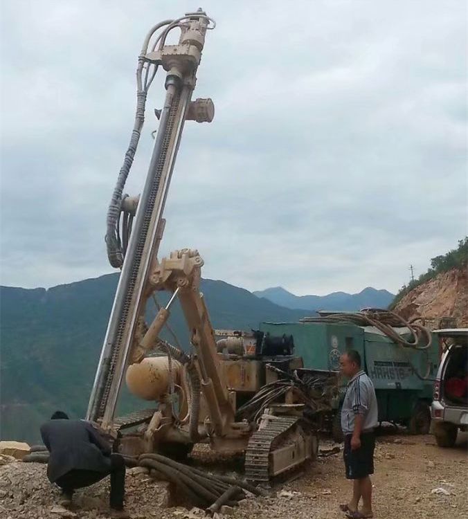 贵 州钻机 800型全液压探矿钻机 举升平稳 地质探勘钻探设备 可租赁