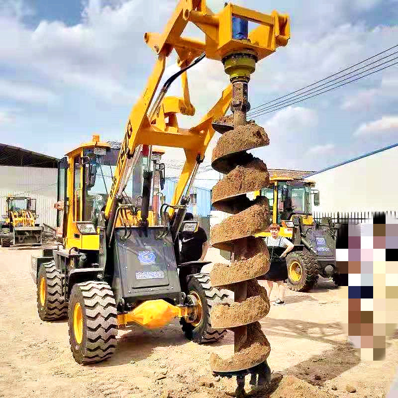 水泥线杆打坑机 930铲车底盘电线杆钻孔机 铲车开孔机