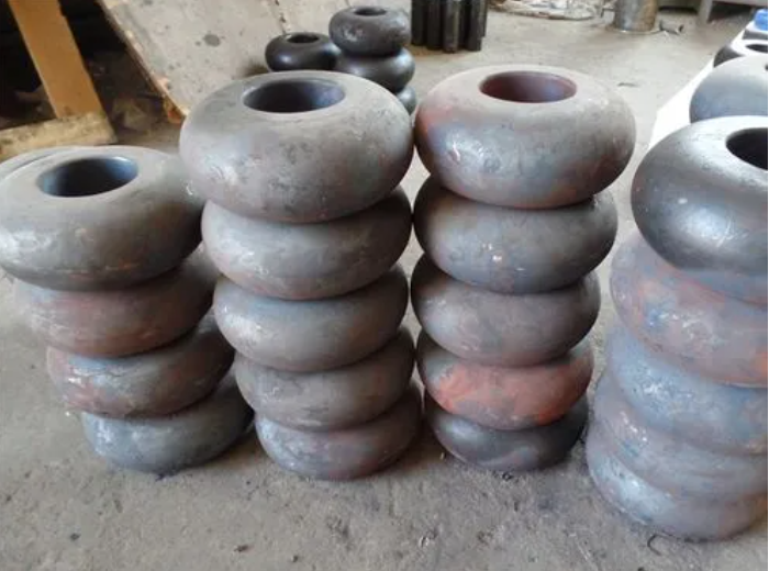 长期大量铸造高铬铸铁磨辊 轧臼壁 耐磨衬板 中硅耐高温门板 支持定制