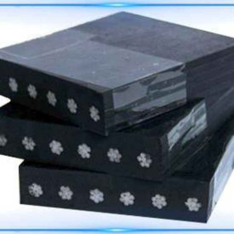 钢丝绳芯提升输送带诚意销售聚酯阻燃环形带成槽性好适用于重物