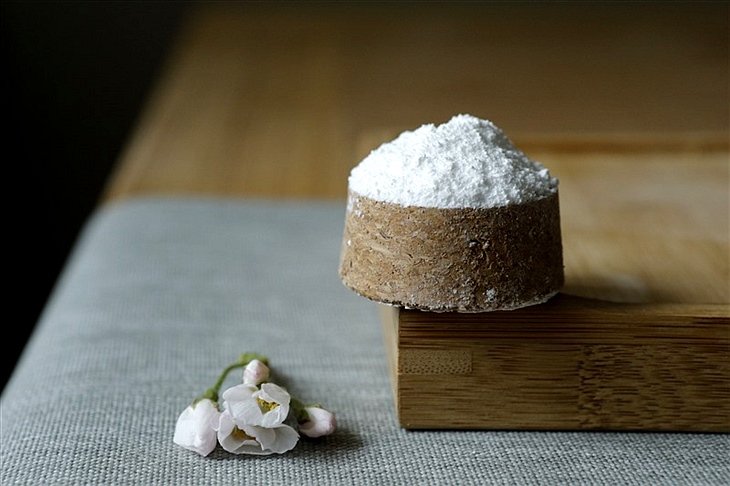 纳米三氧化二铝