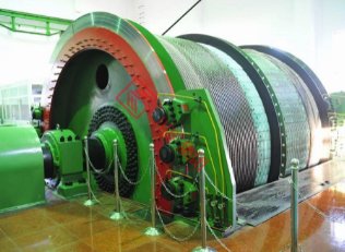 单绳缠绕式提升机